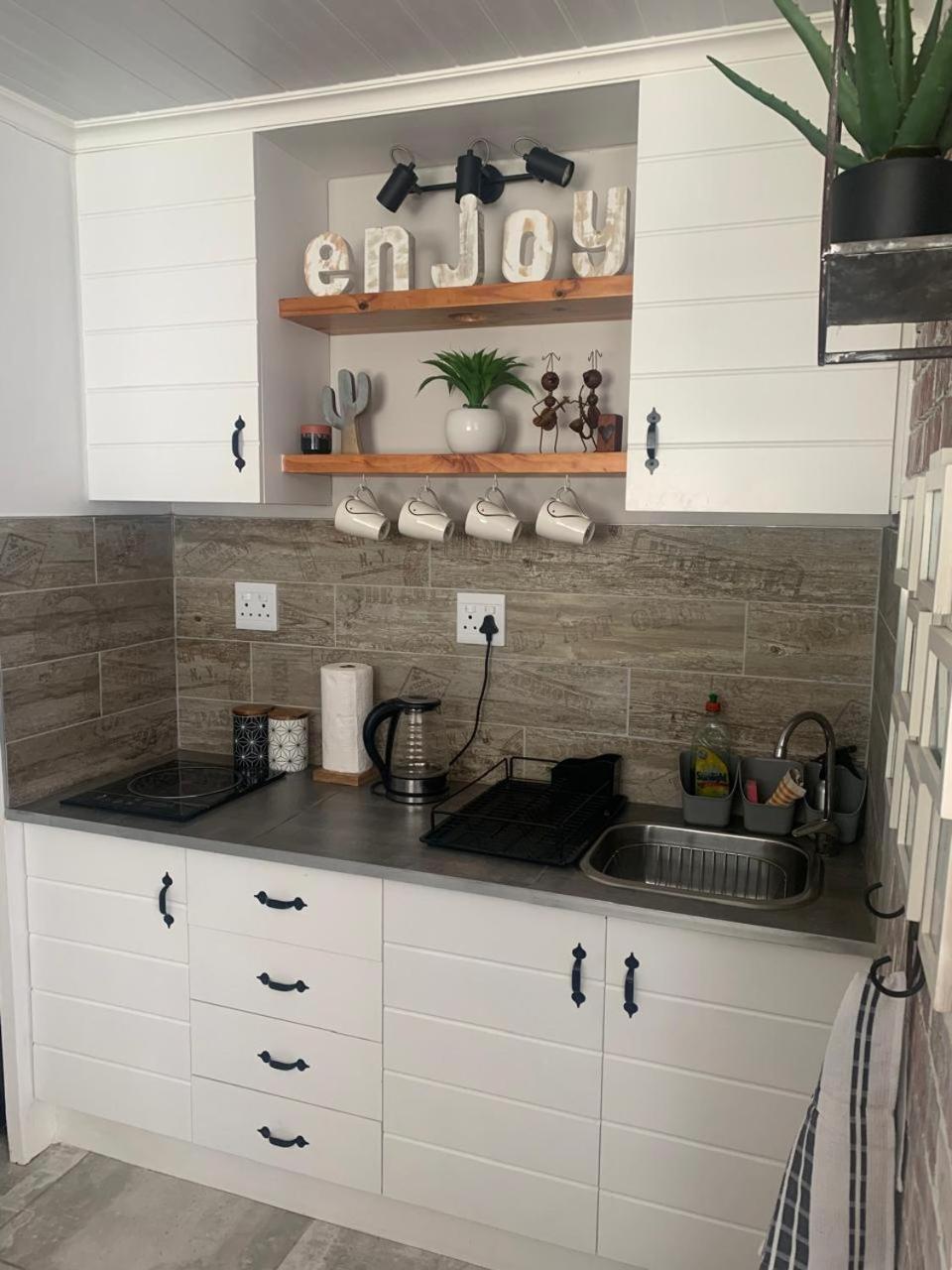 Just Chill Betty'S Bay Apartment Ngoại thất bức ảnh